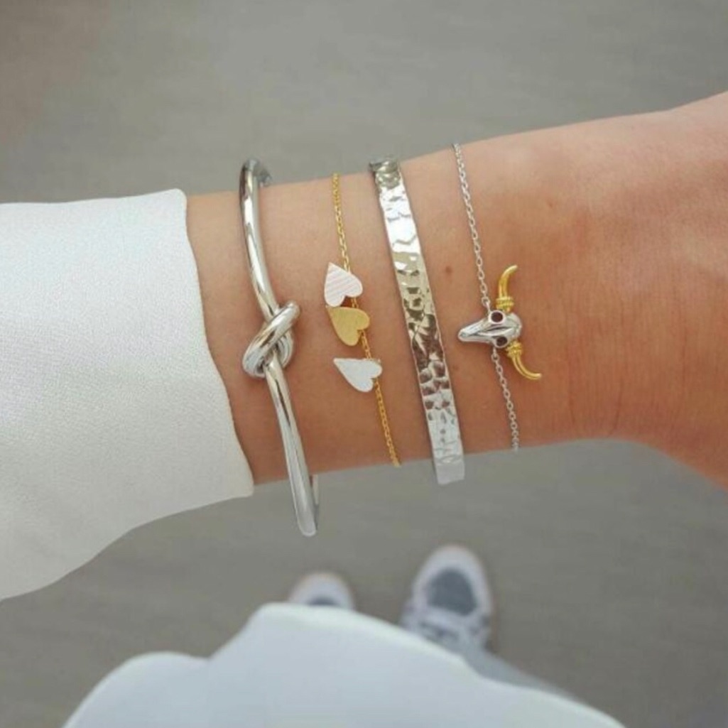 4 Piece Longhorn Bangles 32$